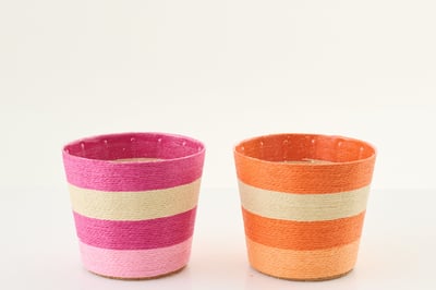 Bloempot gestreept papier roze/oranje large assortiment van 2