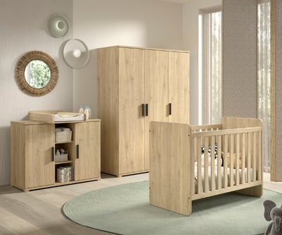 Babykamer Sammie: meegroeibed, commode met luierplank, kleerkast - eikdecor Babykamer Sammie: meegroeibed, commode met luierplank, kleerkast - eikdecor