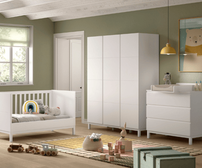 Peuterkamer Eva: peuterbed 70x140cm, commode met luierplank, kleerkast - wit